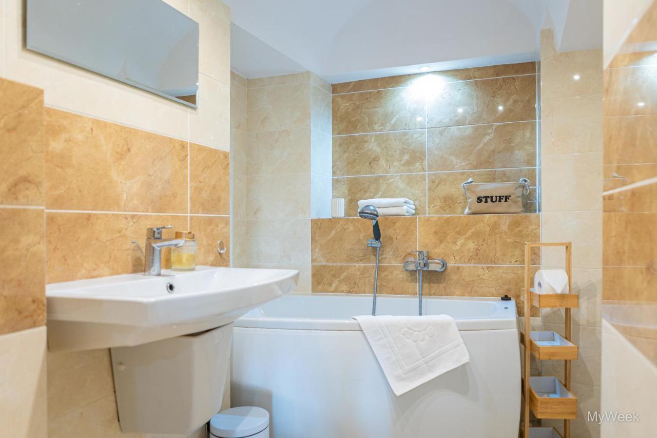 Apartament Z Historia, Klahra Myweek Ladek-Zdroj Exterior foto