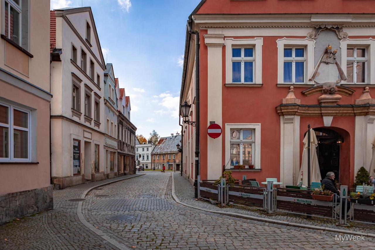 Apartament Z Historia, Klahra Myweek Ladek-Zdroj Exterior foto